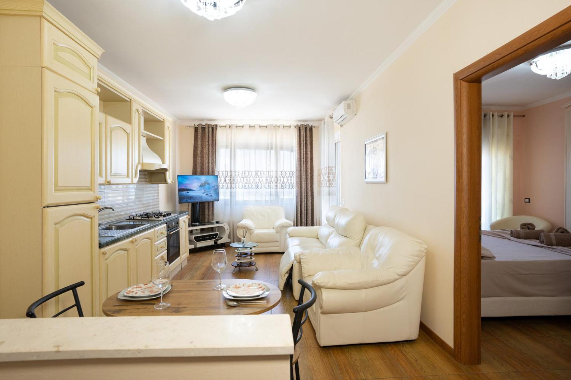 Sea View-Apartment On The Beach - Durrs2 Дуррес Экстерьер фото