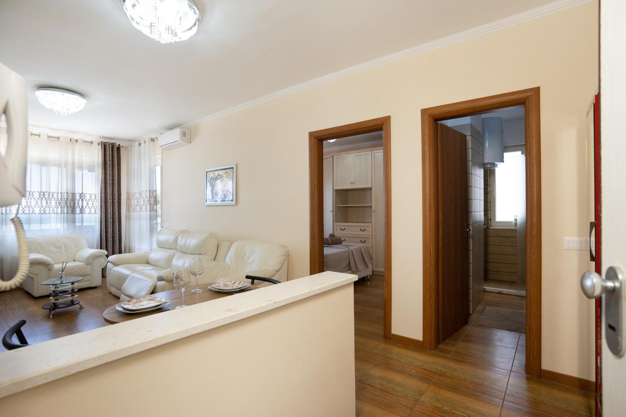 Sea View-Apartment On The Beach - Durrs2 Дуррес Экстерьер фото